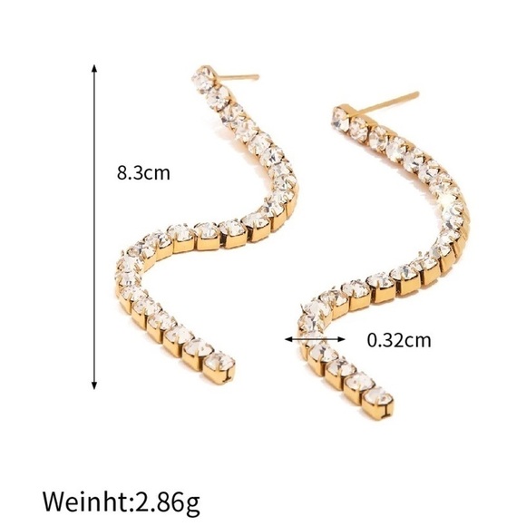 18k Gold Plated Cubic Zirconia Tassel Earrings - Picture 5 of 9